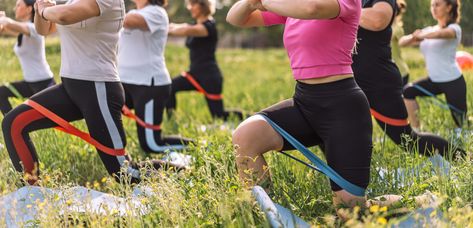 Maximize Your Workout: How to Use Resistance Bands Correctly Senior Caregiver, Band Stretches, Band Exercises, Resistance Band Workout, Resistance Band Exercises, Improve Flexibility, Lift Heavy, Improve Posture, Resistance Bands