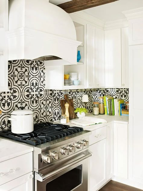 Gorgeous black and white shaker cabinets with lucite hardware paired with marble countertops and black and white Moroccan tile backsplash. Moroccan Tile Backsplash, Small Kitchen Inspiration, White Kitchen Backsplash, Farmhouse Sinks, Small Kitchen Decor, Black And White Tiles, Design Blogs, Moroccan Tile, Kitchen Tile