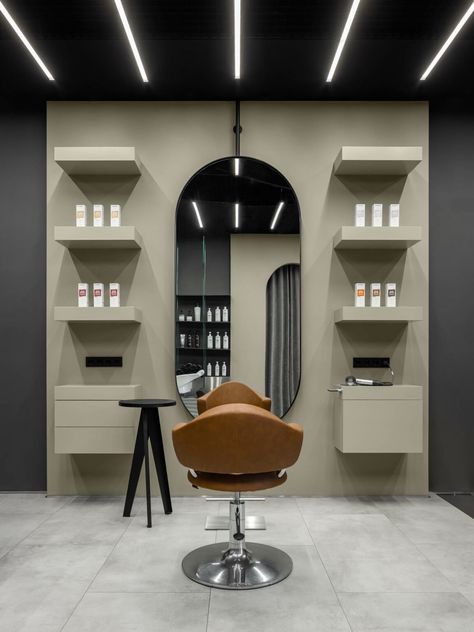 Small Hair Salon, Hair Salon Stations, Barbershop Design Interior, Salon Interior Design Ideas, Hair Salon Interior Design, Barber Shop Interior, Home Hair Salons, Salon Mirrors, Hair Salon Design