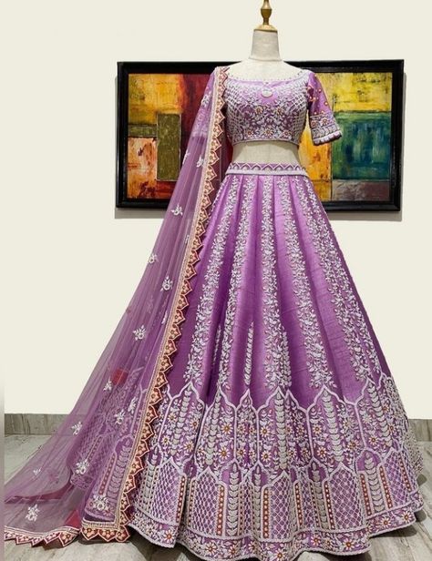 Leghana Design For Reception, Leghana Design, Langa Designs, Exclusive Saree Blouse Designs, Wedding Matching Outfits, Latest Bridal Lehenga Designs, Beautiful Lehenga, Indian Wedding Gowns, Lehenga Saree Design