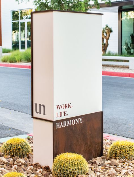 Monument Sign Design, Wayfinding Signage Design Outdoor, Signage Design Exterior, Pylon Signage Design, Signage Design Outdoor, Landscape Signage, Signboard Design, Rsm Design, Monument Signage