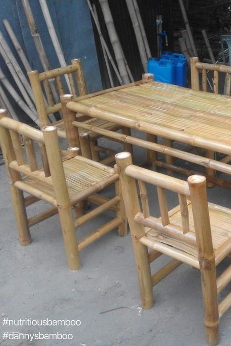 Bamboo Furniture Design Japanese Style, Bamboo Table Design, Bamboo Sticks Decor, Bamboo Furniture Outdoor, Bamboo Chair Design, Bamboo Dining Table, Bamboo Furniture Diy, Bamboo Furniture Design, Bamboo Chairs