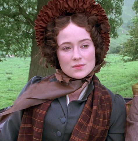 Jennifer Ehle as Elizabeth Bennet in Pride and Prejudice (1995). #JenniferEhle #ElizabethBennet #Prideandprejudice #1995 #tvminiseries #series Liz Bennett Pride And Prejudice, Jennifer Ehle Elizabeth Bennet, Elizabeth Bennet 1995, Pride And Prejudice Elizabeth, Pride And Prejudice 1995, Jennifer Ehle, Pride And Prejudice And Zombies, Sam Riley, Tv Miniseries