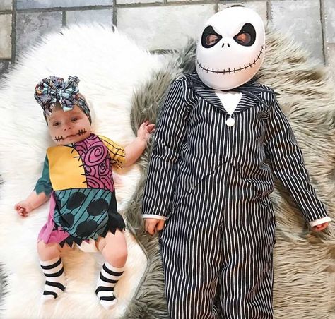 'Nightmare Before Christmas' Sally Baby Girl Costume Baby Girl Costume, Nightmare Before Christmas Baby, Creative Costume Ideas, Pineapple Costume, Astronaut Baby, Creative Costume, Baby Costumes Girl, Baby First Halloween, Matching Mom