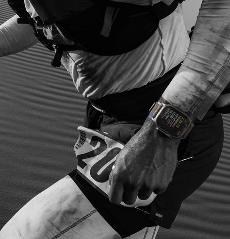 The new Apple Watch Ultra offers unique features for extreme sports and extreme conditions. The post Apple Watch Ultra Built for Extreme Sports, Extreme Conditions appeared first on Moss and Fog. Apple Watch Ultra 2, Apple Fitness, Dive Computers, Ultra Trail, Running Watch, Apple Health, Apple Watch Sport, Apple Watch Ultra, New Apple Watch