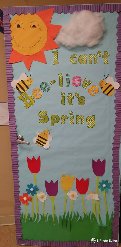 Spring Doors For Preschool, Spring Window Display Classroom, April Teacher Door Ideas, Spring Door Ideas For Preschool, Spring Door Decorations For Preschool, Spring Classroom Door Ideas For Toddlers, Spring Infant Classroom Door, Spring Toddler Door Ideas, Spring Time Door Decorations Classroom