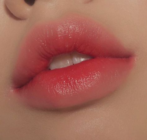 Pouty Lips Aesthetic, Lips Aesthetic, Pouty Lips, Botox Lips, Female Lips, Coral Lips, Rosy Lips, Nice Lips, Love Lips