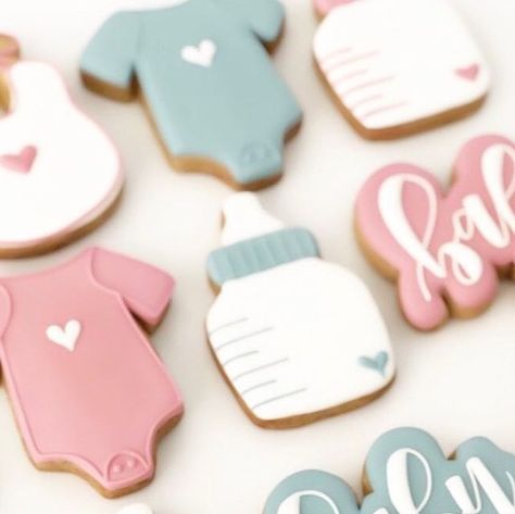 He Or She Gender Reveal Cookies, Cookies Gender Reveal Ideas, Gender Reveal Cookies Ideas Simple, Gender Reveal Sugar Cookies, Vanilla Bean Cookies, Gender Reveal Onesie Cookies, Bean Cookies, Gender Reveal Cookies, Vanilla Icing