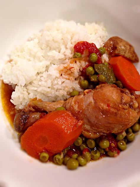 Crockpot chicken afritada served with rice Chicken Afritada, Crockpot Chicken, No Cook Meals, Rice, Chicken