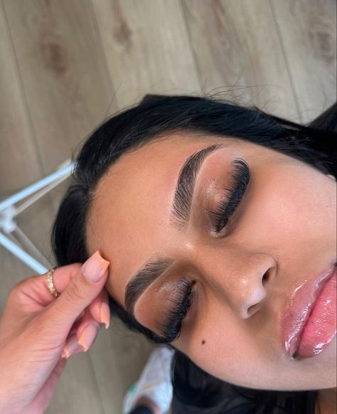 Brow Tech, 3d Eyelash Extensions, Best Lash Extensions, Lash Technician, Lashes And Brows, Lash Extensions Styles, Perfect Eyelashes, Pretty Lashes, Eyelash Extentions