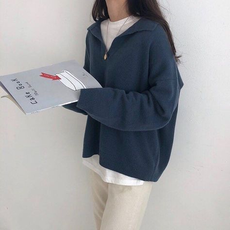 Kfashion Ulzzang, Korean Fashion Aesthetic, Mum Jeans, Korean Casual Outfits, Minimalistic Style, Korean Casual, Korean Girl Fashion, Ulzzang Fashion, Lily Collins