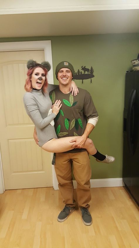 College Costumes, Costume Couple, Cute Couples Costumes, Halloween Costumes Diy Couples, Tree Costume, Couple Costume, Couples Costume, Couple Stuff, Cute Couple Halloween Costumes