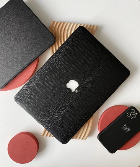 Macbook Pro 13 Inch Case, Black Mac, Macbook Air Case 13 Inch, Mac Case, Macbook Hard Case, Macbook Air Cover, Macbook Covers, Newest Macbook Pro, Pics Inspo