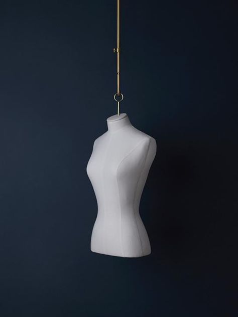 Hanging Mannequin, Bust Form, Fashion Presentation, Fashion Showroom, Mannequin Display, Store Design Boutique, Window Display Design, Hanging System, Dress Forms