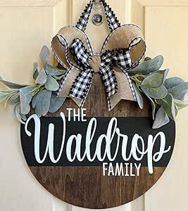 Rustic Front Door Decor, Welcome Wood Sign, Round Door Hanger, Welcome Door Signs, Door Signs Diy, Personalized Wood Signs, Custom Name Sign, Last Name Sign, Round Wood Sign