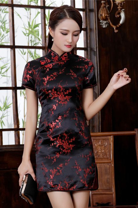 Black Qipao, Wedding Qipao, Chinese Qipao, Chinese Traditional Dress, Classic Wear, Qipao Cheongsam, Traditional Chinese Dress, Plum Flowers, Qipao Dress