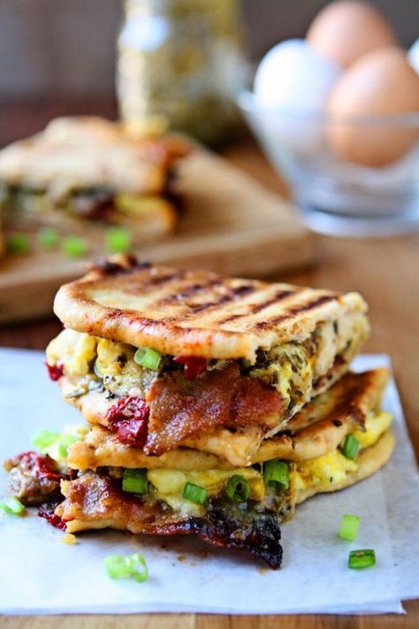 Breakfast Panini, Panini Recipes, Panini Sandwiches, Patty Melt, Breakfast Sandwiches, Calamari, Hearty Breakfast, Breakfast Brunch Recipes, An Egg