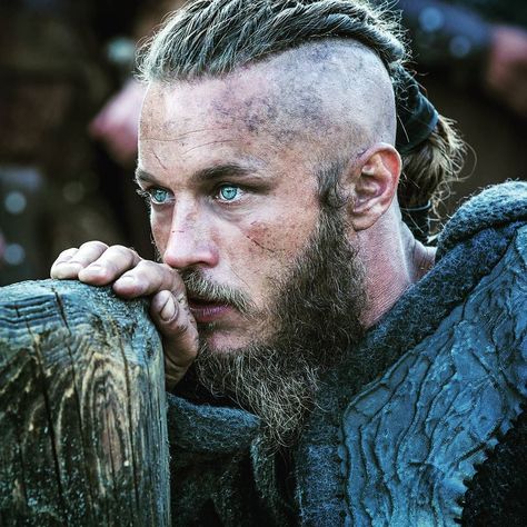 #vikings #viking #hd #character #man #ragnar #ragnarlothbrok #king #kingragnar #boss #hero #warrior #makeup #tattoo #beard #bearded #haircut #history #actor #model #travisfimmel #historychannel #historyvikings #tvserie #tvseries #tv #serie #series #eyes by vikings_hd Rei Ragnar, Ivar Vikings, Ragnar Vikings, Vikings Travis Fimmel, History Channel Vikings, Ryan Hurst, Ragnar Lothbrok Vikings, King Ragnar, Vikings Season