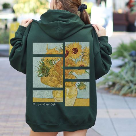 Aesthetic Hoodies, Artsy Gift, Vincent Van Gogh Art, Aesthetic Hoodie, Van Gogh Art, Hoodie Oversize, Classic Wardrobe Staples, Vintage Hoodie, Gift Art