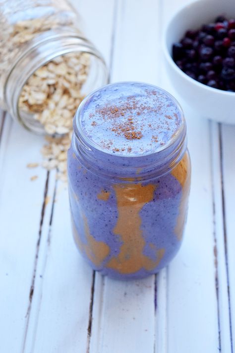 Peanut Butter Blueberry Breakfast Smoothie Blueberry Breakfast Smoothie, Smoothie Peanut Butter, Peanut Butter Blueberry, Blueberry Breakfast, Breakfast And Brunch, Nutritious Smoothies, Smoothies For Kids, Healthy Peanut Butter, Fitness Community