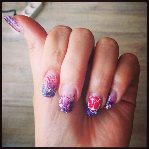 Acrylic nails with tomorrowland inspired design Tomorrowland Nails Ideas, Tomorrowland Nails, Tomorrowland Outfit, Gelish Nails, Nails 2020, Festival Nails, Art Simple, Summer Nails Colors, Beauty Stuff