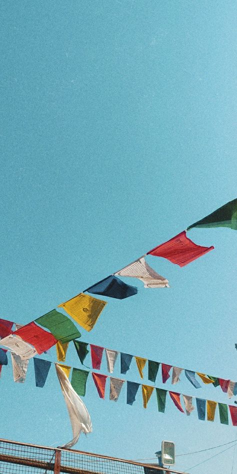 Tibet Flag Wallpaper, Nepal Aesthetic Wallpaper, Tibet Aesthetic, Tibet Wallpaper, Buddha Flag, Tibet Flag, Buddhism Wallpaper, Tibet Travel, Wallpaper Stores