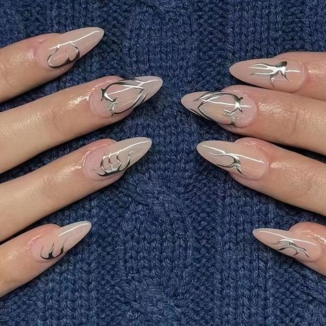 Faster shipping. Better service Barb Nails, Silver Design Nails, Metallic Silver Nails, Silver Almond Nails, Silver Nail Designs, Red Nails Glitter, Nail Tip Designs, Hello Nails, Hard Nails