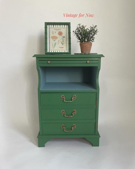 Now sold! Thank you Laura. #vintagefornow #vintage #green #greendecor #myhomevibe #cottagecore #paintitbeautiful #fusionmineralpaintuk #vintagemodernhome #london #bexleyheath #smallbusiness Green Side Table, Armoire Desk, Leather Inlay, Bedroom Chest Of Drawers, Coffee Table Trunk, Furniture Flipping, Dark Mahogany, Green Side, Bedroom Chest