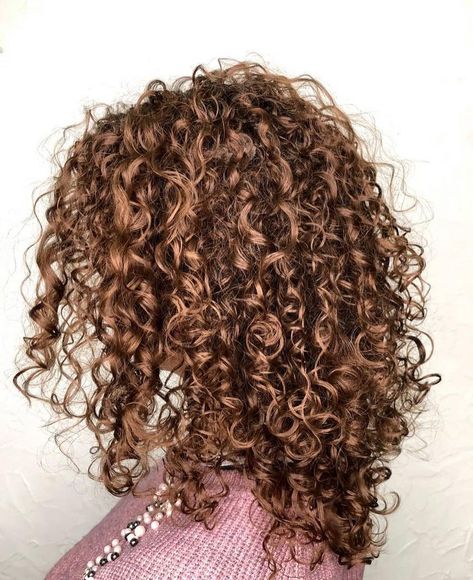 The word perm might strike a bad cord for you, but today perms have come so far. Perms are meant to give your hair more curls and definition. A perm can Medium Hair Perm, Permed Hair Medium Length, Tight Curl Perm, Short Hair Perm, Tight Perm, Curl Perm, Curls Styles, Waved Hair, Perm Hairstyles