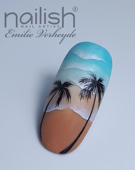 25 Best Summer Nail Ideas That Are Beautiful Nail Art Vacation, Ombre Nail Art Designs Classy, Landscape Nail Art, Beach Nails Designs, Summer Beach Nails, Beach Nail Art Designs, Disney Acrylic Nails, Beach Nail Art, Wave Nails