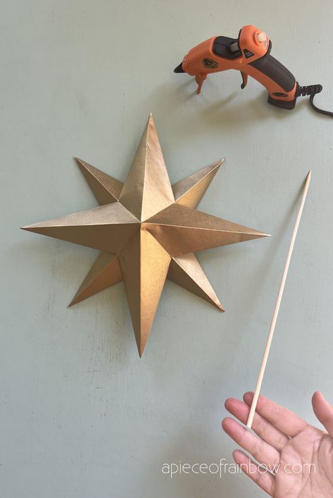 Diy Star Tree Topper How To Make, Diy Moravian Star Tree Topper, Diy Paper Star Tree Topper, Mini Tree Topper Diy, Homemade Christmas Tree Topper, Diy Christmas Star Topper, Diy Christmas Tree Star Topper, Rainbow Christmas Tree Ideas, Star Tree Topper Diy