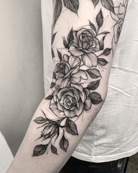 Sketchy Tattoo, Rose Tattoo On Arm, Coffee Tattoos, Roses Tattoo, Flower Tattoo Arm, Rose Tattoo Design, Tattoo Designs For Women, Tattoo Tattoo, Forearm Tattoo