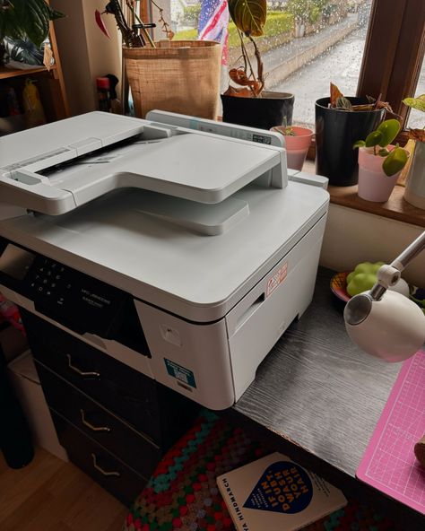 I thought would share some recent good news with all of you 🥳🥳 I finally ordered an A3 printer & scanner!!! ✨🫶 Soo needed now that I can’t use the university printer anymore! I can’t wait to use this to create some more experimental illustrations & potentially print some products 😎!! #100daychallenge day 3 #art #artstudio #illustration Printer Aesthetic, Dream University, 100 Day Challenge, Study Inspo, Work Spaces, Color Printer, Studying Inspo, Printer Scanner, 2025 Vision