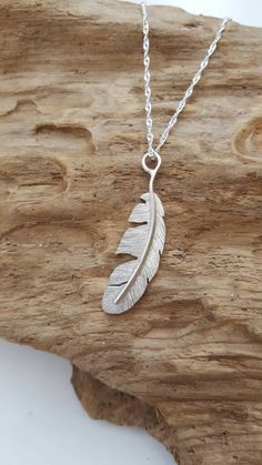 Crystal Ring Holder, Feather Pendant Necklace, Feather Pendant, Silver Feather, Silver Jewelry Handmade, Crystal Ring, Girly Jewelry, Silver Pendants, Silver Pendant Necklace