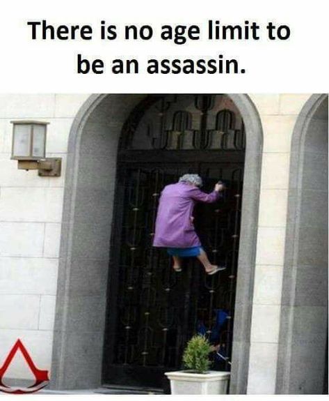 Funny Granny Game Funny, Granny Game, Old Lady, Memes Humor, Twisted Humor, Laughing So Hard, Funny Pins, Bones Funny, Funny Posts