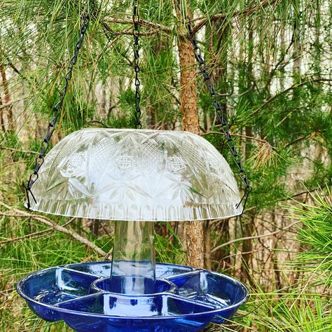 I used 4 Dollar Tree items to create an amazing bird feeder or bird bath. Cardinal Bird Feeder, Bird Feeders Diy, Bird Feeder Diy, Bird Feeder Station, Backyard Birds Sanctuary, Backyard Birds Feeders, Bird Feeder Craft, Bird Feeding Station, Homemade Bird Feeders