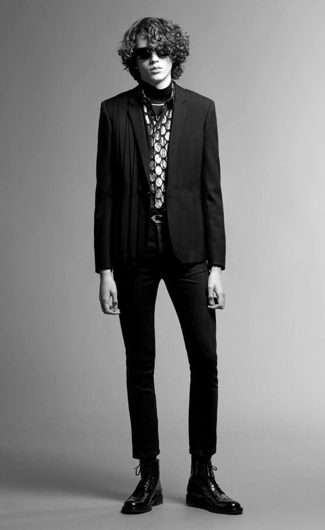 Rock N Roll Style Men, Saint Laurent Ready To Wear, Menswear Street Style, Muslin Shirt, Dries Van Noten Menswear, Saint Laurent Menswear, Channel Outfits, Men Outerwear, Aesthetic Outfits Men