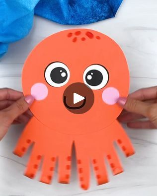 Octopus Paper Craft | 🐙 Octopus Handprint Craft
✂️ Get the template on the blog | By Simple Everyday MomFacebook Octopus Handprint, Ocean Crafts Preschool, Octopus Craft, Octopus Crafts, Crafts Preschool, Craft Easy, Cute Octopus, Handprint Craft, Ocean Crafts