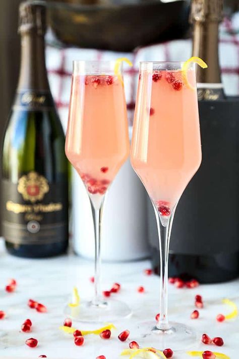 Pomegranate Spiked Cava - Pickled Plum Food And Drinks Non Alcoholic Drinks New Years, Keto Alcohol, Ginger And Lemon, Low Carb Cocktails, Holiday Cocktail, Alcohol Drinks, Exotic Food, Buzzfeed Food, Non Alcoholic Drinks