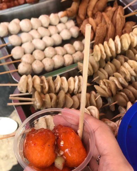 032023 Tusok Tusok Street Food, Street Foods Philippines, Food Date Aesthetic, Street Food Date, Streetfood Aesthetic, Aesthetic Snacks, Philippines Summer, Snack Pictures, Food Date