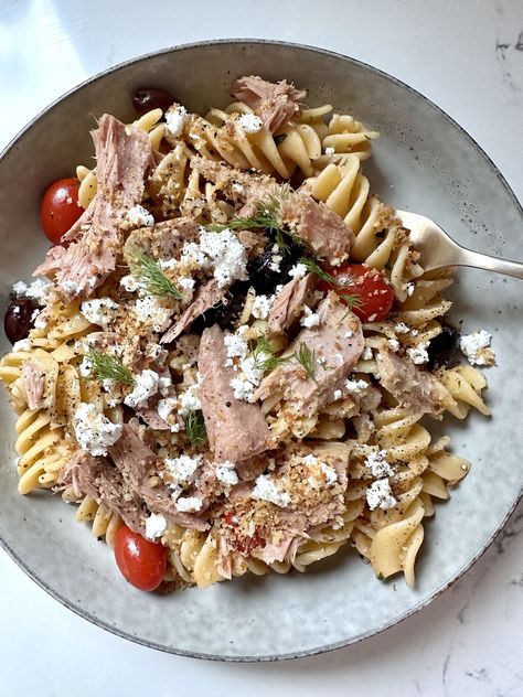 Pasta With Tuna, New Mediterranean, Tuna Fillet, Roasted Artichoke, Greek Pasta, Tuna Pasta, Warm Salad, Easy Eat, Tuna Recipes