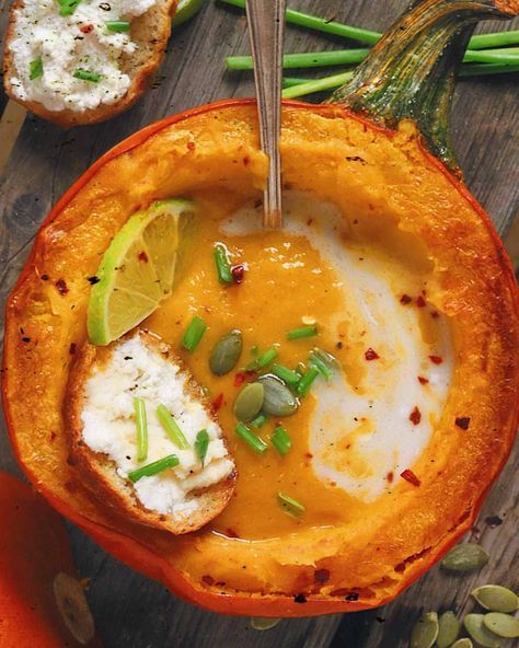 Thai Pumpkin Soup, Vegan Mushroom Stroganoff, Pumpkin Bowl, Peanut Butter Cups Recipe, Vegan Barbecue, Plant Based Soups, Pumpkin Bowls, Vegan Lunch Recipes, Sugar Pumpkin