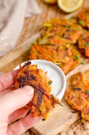 Slimming Eats Healthy Delicious Low Syn Vegetable Pakoras - gluten free, dairy free, vegetarian, Slimming World and Weight Watchers friendly Vegetable Pakora, Healthy Breakfast Snacks, Pakora Recipes, Healthy Vegetable, Student Recipes, Wedding Buffet, Delicious Vegetables, Indian Snack Recipes, Healthy Vegetables