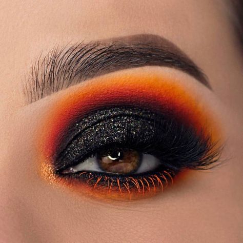 Pumpkin Eye Makeup, Pumpkin Makeup Ideas, Eye Makeup Halloween, Pumpkin Makeup, Brow Hacks, Pumpkin Vibes, Pumpkin Eyes, The Vintage Cosmetic Company, Dance Makeup