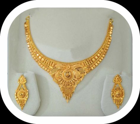 Gold Necklace Designs For Bride, Latest Gold Necklace Designs, Latest Gold Necklace, Punjabi Jewellery, Latest Necklace Design, Letter Aesthetic, Wallpaper Letter, Tone Makeup, Gold Earrings For Kids