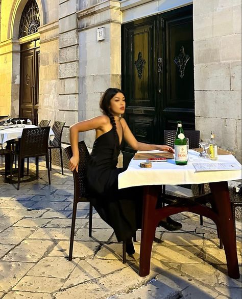 Koleen Diaz Outfits, Koleen Diaz, European Living, Dark Paradise, Luxury Aesthetic, September 22, Instagram Worthy, Instagram Photography, Black Fits