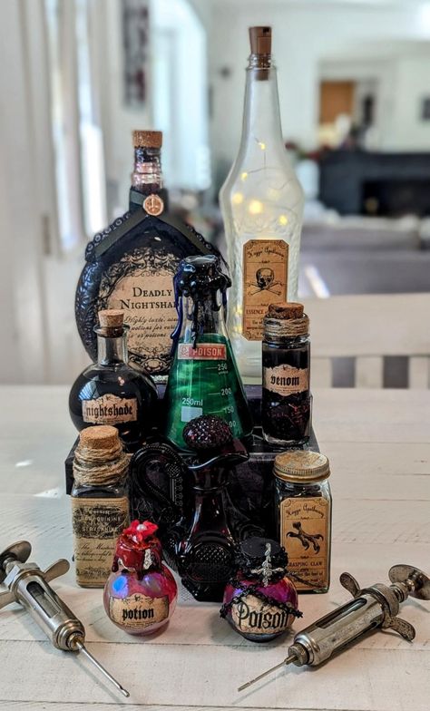 Diy Halloween Apothecary, Witch Apothecary, Magic Potions, Halloween Apothecary, Potion Bottles, Gothic Home, Potion Bottle, Gothic Home Decor, Vintage Diy