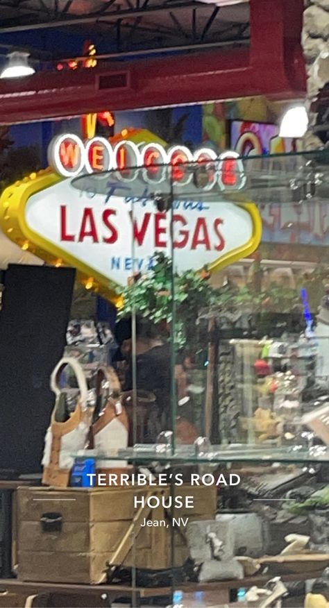 Las Vegas Snapchat Story, Las Vegas Ig Story, Las Vegas Strip Aesthetic, Snapchat Location Filters, Las Vegas Sign Aesthetic, Las Vegas Videos Aesthetic, Snapchat Filters, Beautiful Scenery Nature, Beautiful Scenery