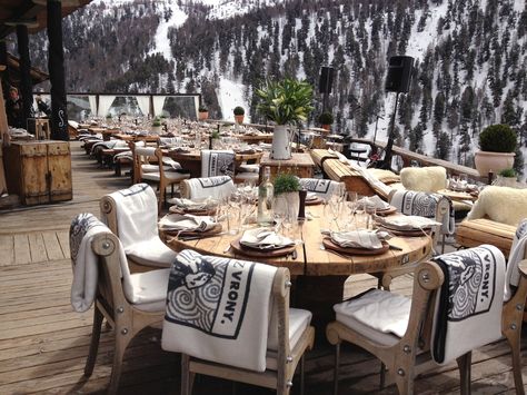 World’s Best Cliffside Restaurants Photos | Architectural Digest Skiing Places, Alpine Restaurant, Mountain Restaurant, Alpine Chic, Matterhorn Mountain, Adelboden, Holiday Houses, Ski Hotel, Zermatt Switzerland