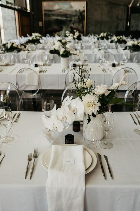 Monochrome Tablescape, Minimalist Wedding Reception, Engagement Themes, Black And White Wedding Theme, Old Hollywood Wedding, Green Centerpieces, Minimalist Wedding Decor, White Wedding Theme, Party Hire